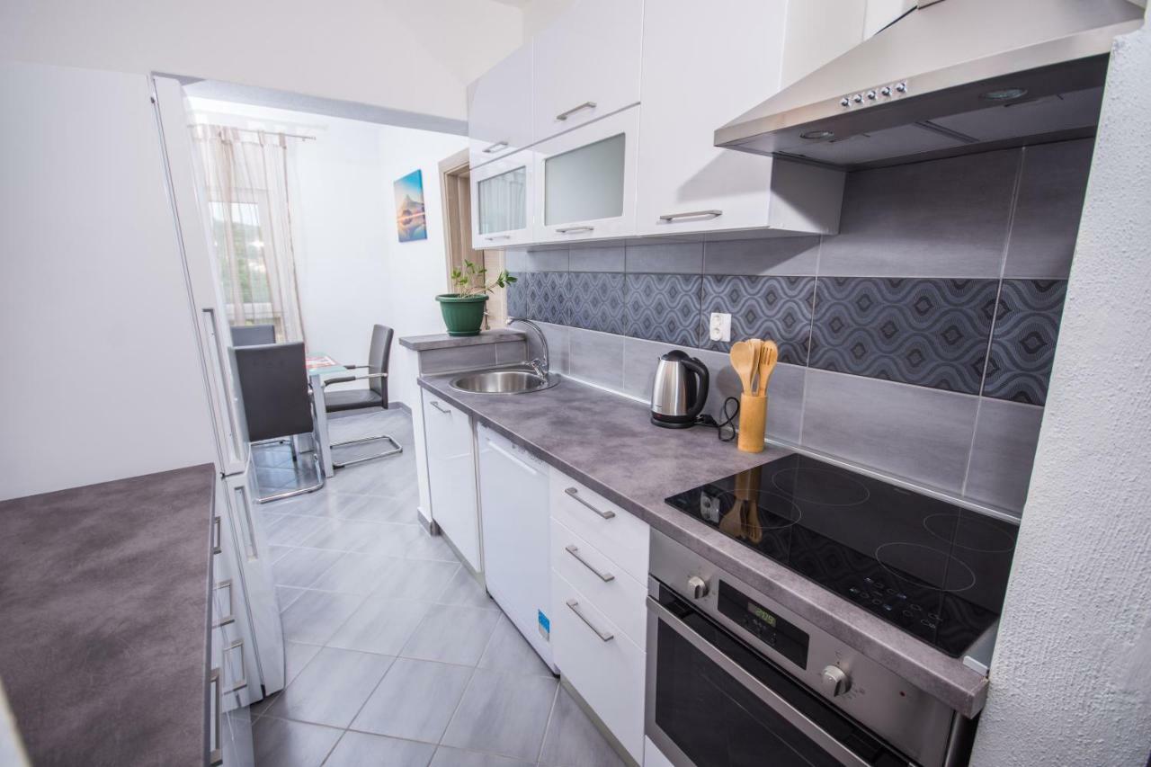 Aparment Jomarko Трогир Экстерьер фото